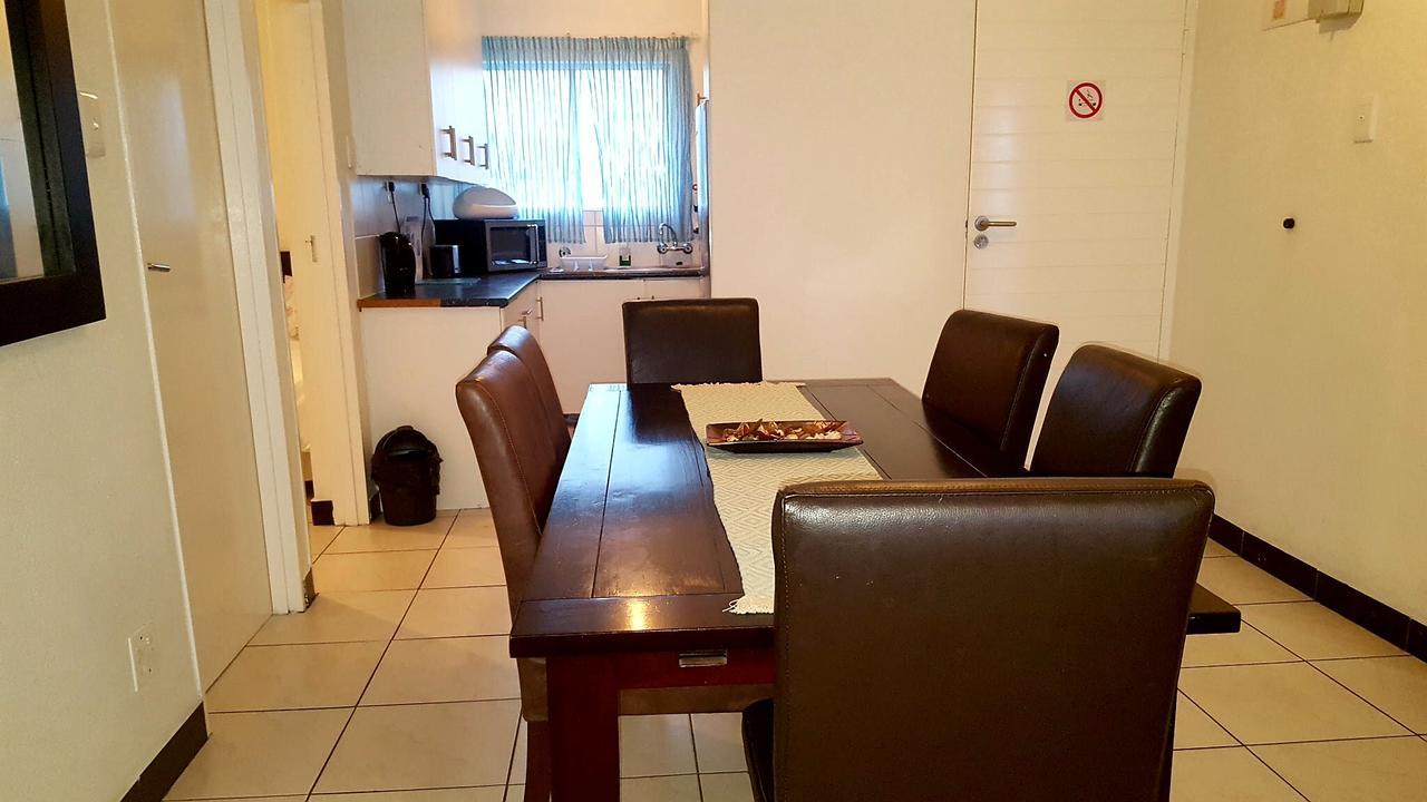 Hermanus Beach Club Apt 186 & 208 Apartment Luaran gambar