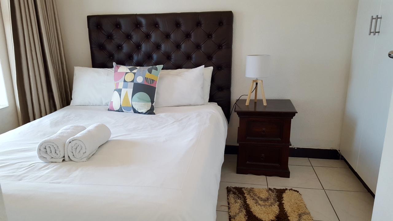 Hermanus Beach Club Apt 186 & 208 Apartment Luaran gambar