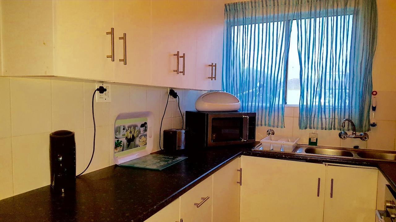 Hermanus Beach Club Apt 186 & 208 Apartment Luaran gambar